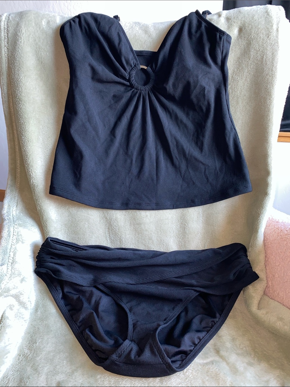 Lilly Pulitzer Black Ring-Detail Tankini set